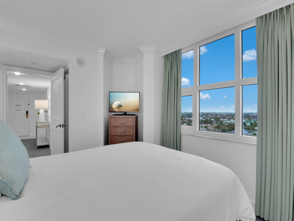 Marco Island Beachfront Vacation Rental  - Florida Gulf Coast Luxury Condo
